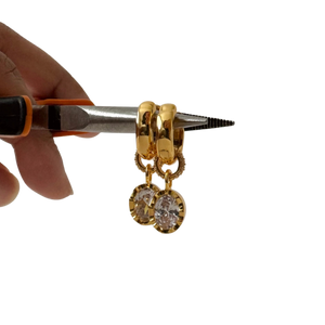 Arwa Drop Earrings